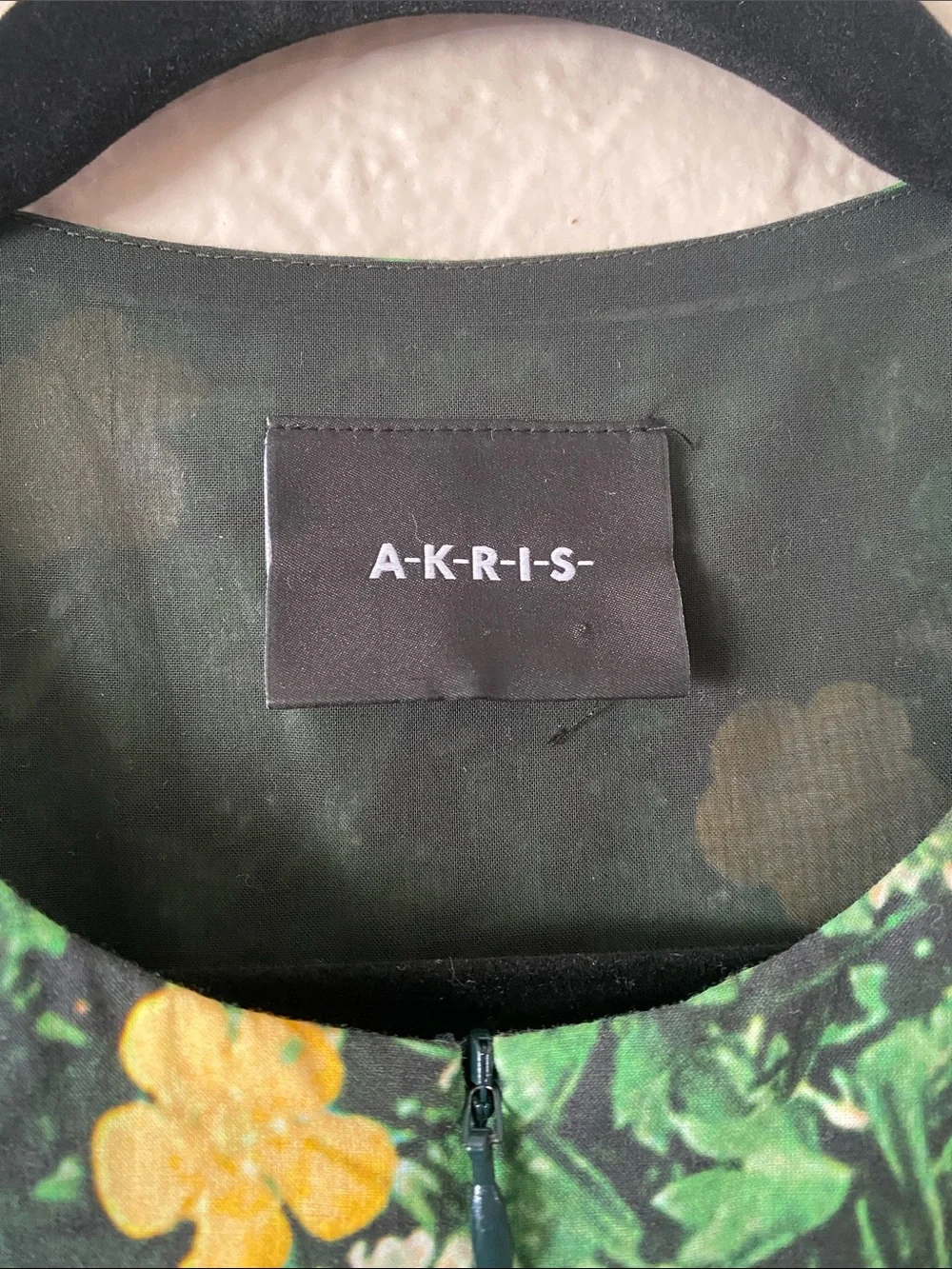 AKRIS Buttercup Floral Print A-line Dress Size 8 Green Yellow Cotton Voile Chic - Picture 8 of 11